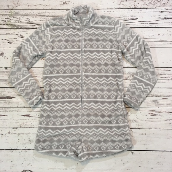 Aerie American Eagle fuzzy romper NWT - Picture 2 of 14